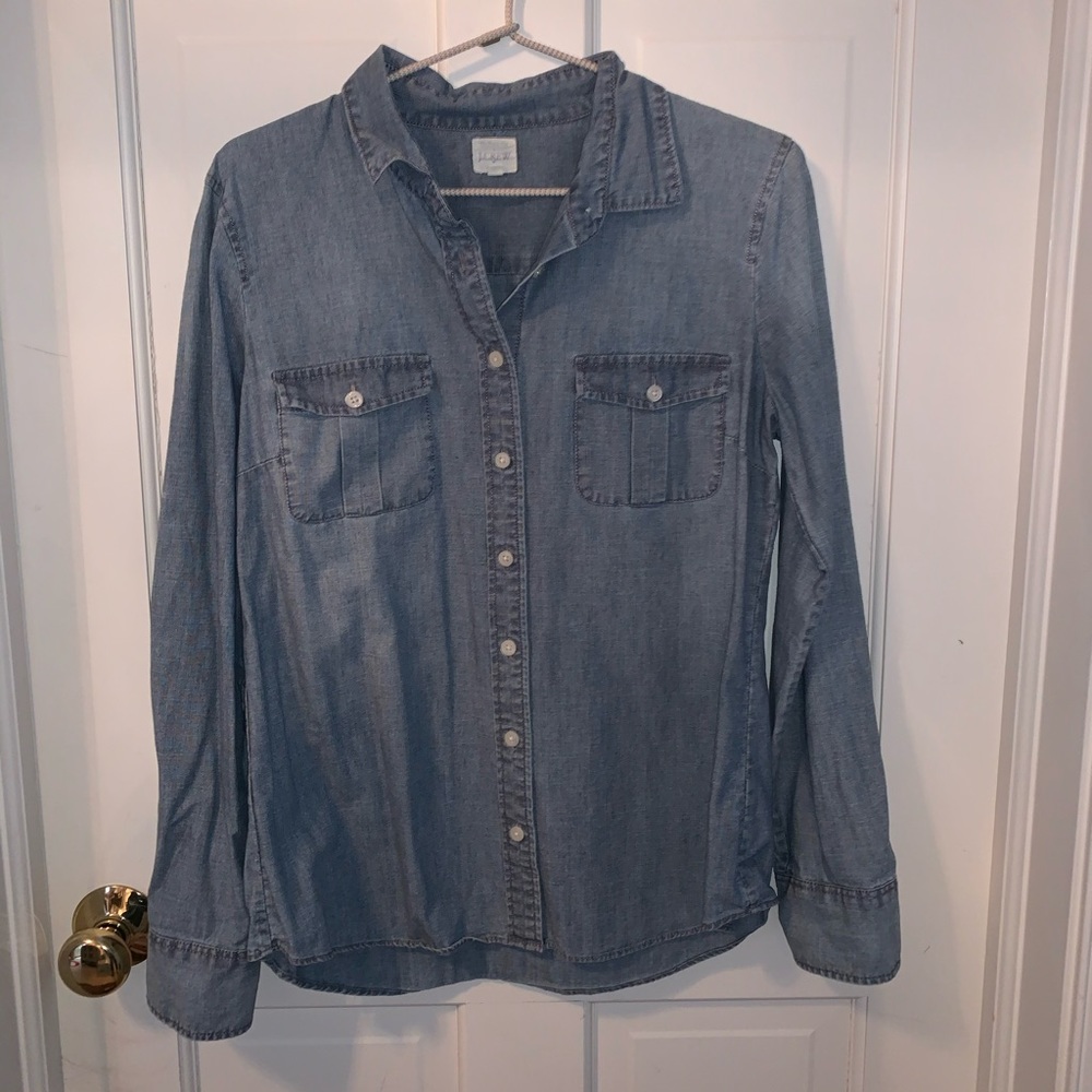 Jcrew “The Perfect Shirt” Button-down Jean Shirt.